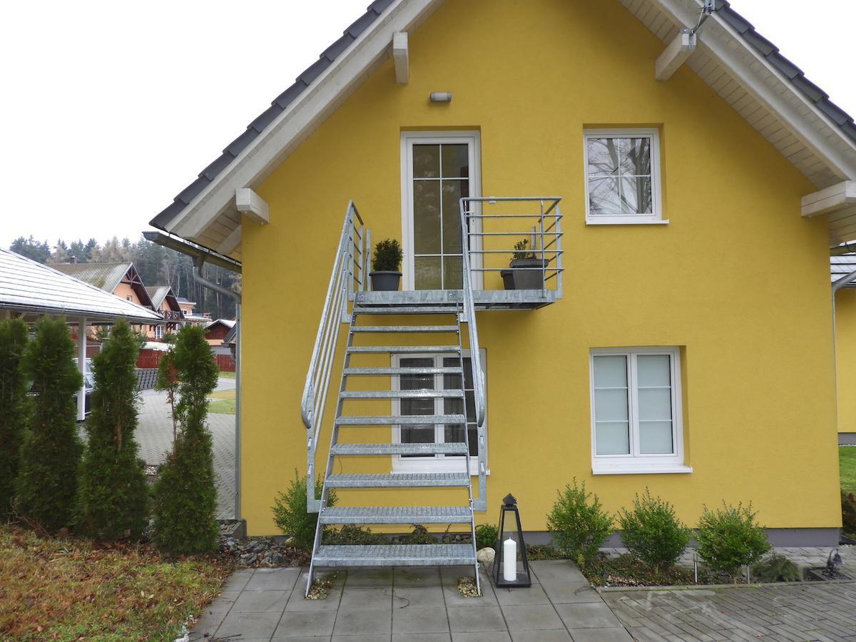 Apartman S Vyhledem Na Jezero リプノ・ナト・ヴルタヴォウ エクステリア 写真